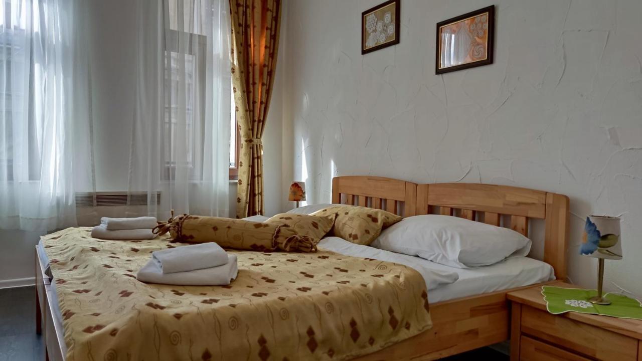 Apartments Protin Sokak Сараево Экстерьер фото