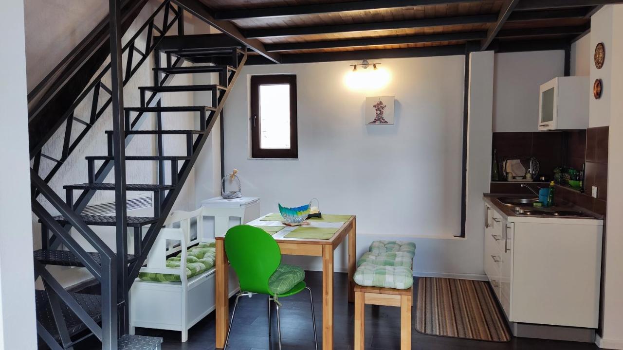 Apartments Protin Sokak Сараево Экстерьер фото