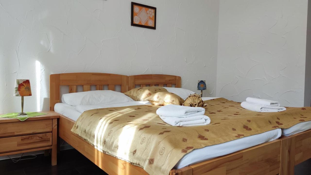 Apartments Protin Sokak Сараево Экстерьер фото